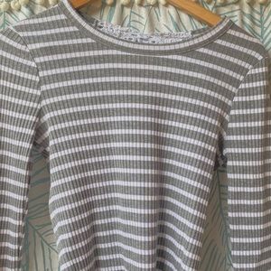 Long sleeve shirt with lace back